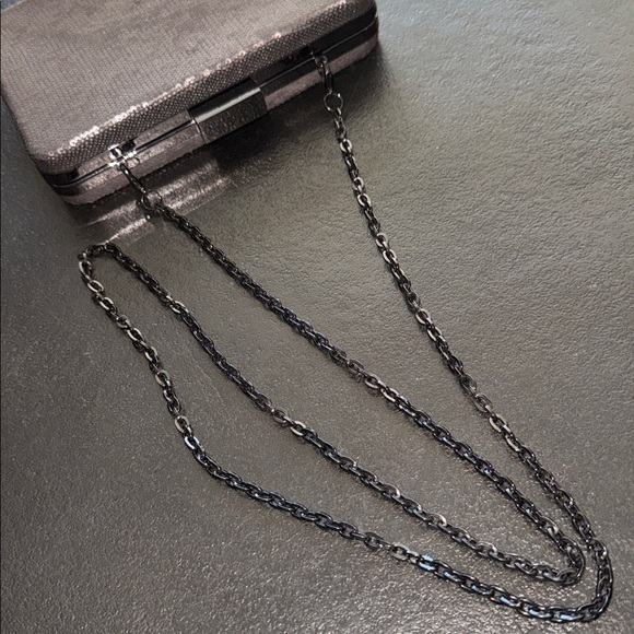 WHBM Pewter/Gray/Silver Sequin Box Clutch with Paper Clip Chain Strap - Picture 9 of 13